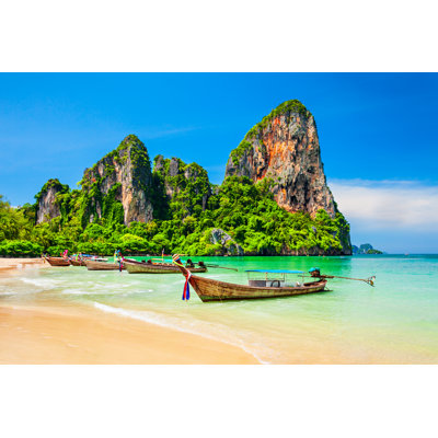 Clear Water Beach - Wrapped Canvas Print