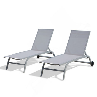 Ensemble de 2 chaises longues pour l'extérieur, chaises longues pour l'extérieur avec roulettes, chaises longues pour l'extérieur à 5 positions réglables, chaises longues pour piscine, patio, plage, terrasse, bord de piscine