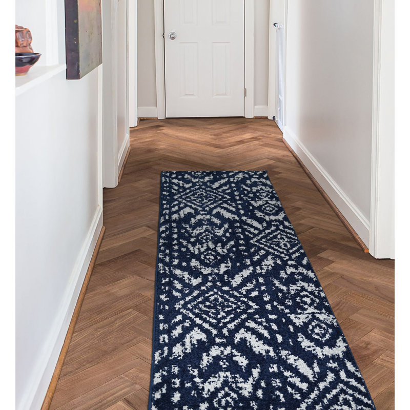 Dagley Abstract Indoor Rug, Runner 2' x 7'