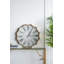 Horloge murale 23,5 x 2,5 x 23,5 po à chiffres romains rétro avec bordure dorée