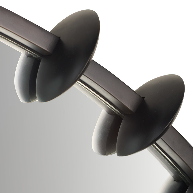 Pira Round Iron Mirror
