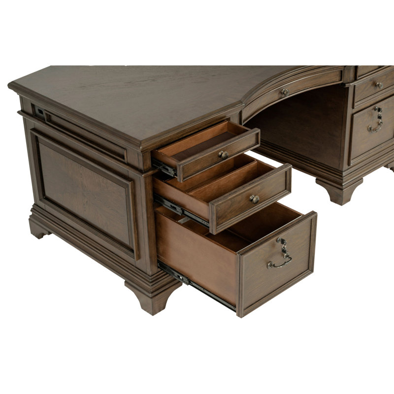 Bureau de direction à 7 tiroirs Stigham