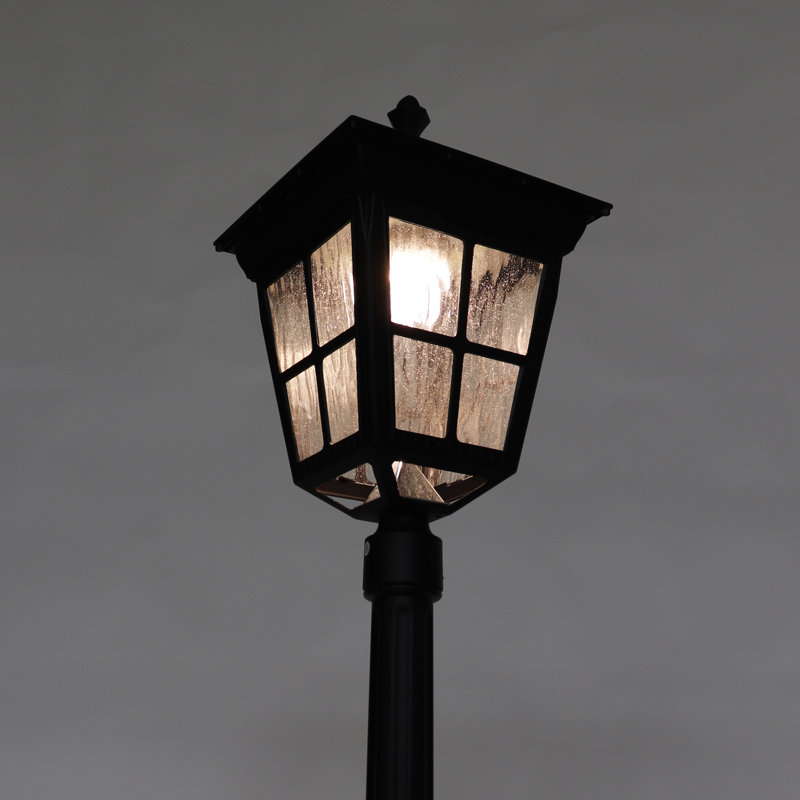 Glennallen Lamp Post (Full)