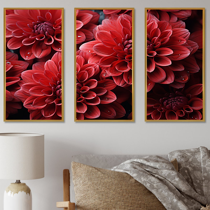 Crimson Mums Elegance Blooms - ensemble d'art sur toile Mums, Cadre flottant doré, H 32 po x l 48 po x P 1 po