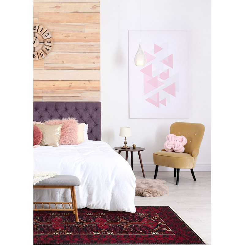 Teimani Black, Red Rug 3'5" x 6'8"