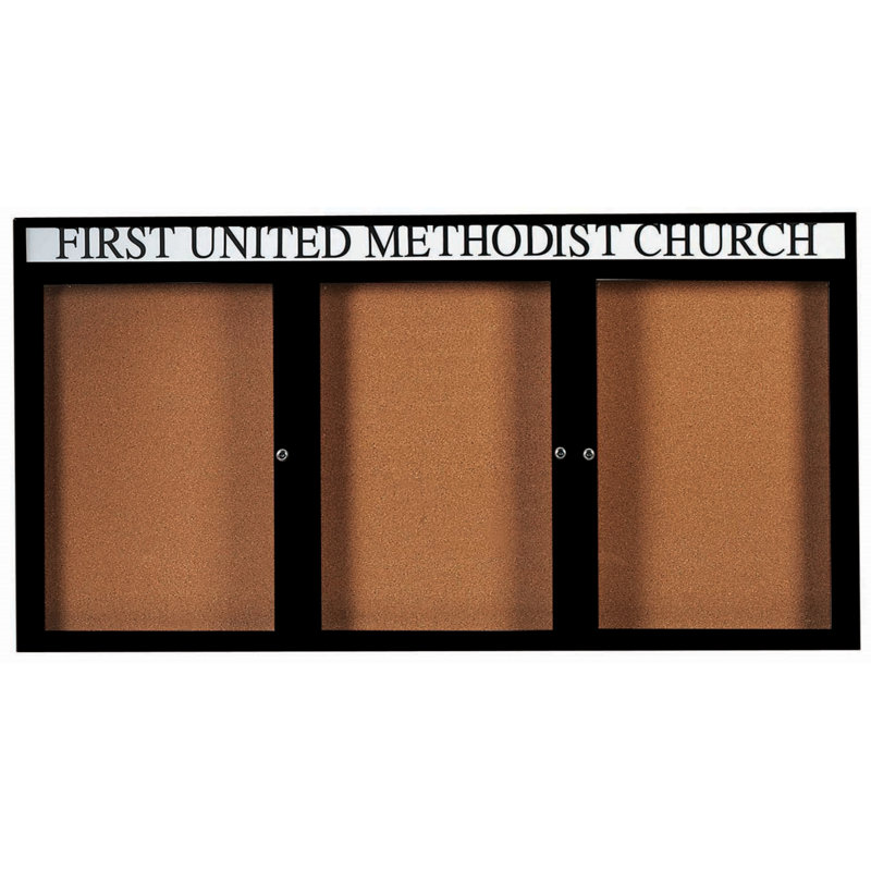 Tableau d'affichage mural illuminé et fermé, Noir thermolaqué, Trois, 4 pi x 8 pi