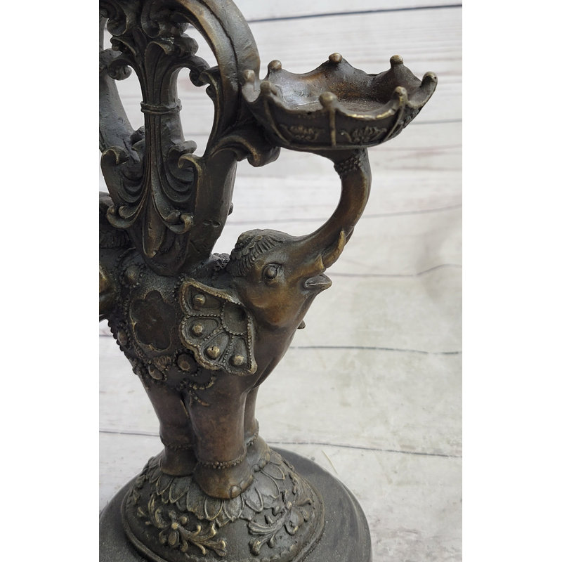 Figurines et sculptures