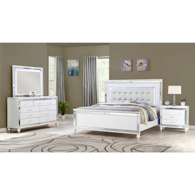 Ensemble de chambre à coucher à grand lit à DEL 4 pièces Sterling en bois Sterling