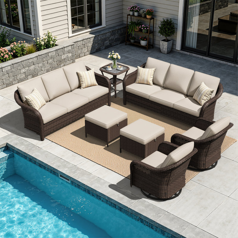Ensemble de canapé de patio en osier 7 pièces avec chaises pivotantes, table d'appoint et repose-pieds Alderwood, Beige