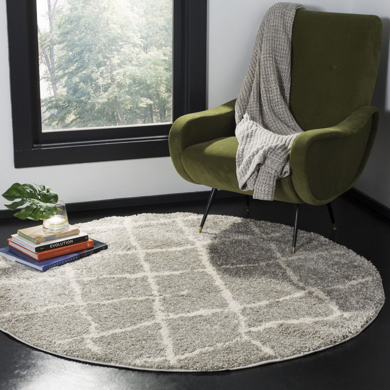 Tapis gris clair / crème Zettie, Rond 5 pi 1 po