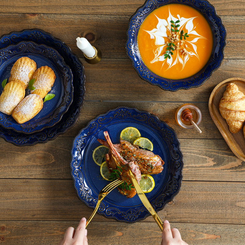 32 Piece Ceramic Dinnerware Sets, Kitchen Dinnerware, Blue Dinnerware With Bas-Relief Around The Edge, Royal Style, For 8 People, Dinner Plate, Dessert Plate, Bowl And Soup Plate
