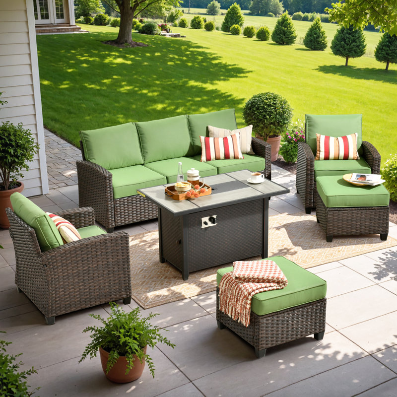 Ensemble de conversation de patio en osier 6 pièces avec table de foyer et coussins de 42 pi, Vert