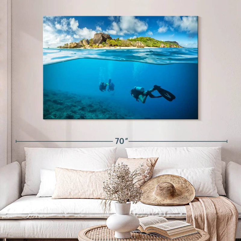 Sireci Diving, 34" H x 51" W