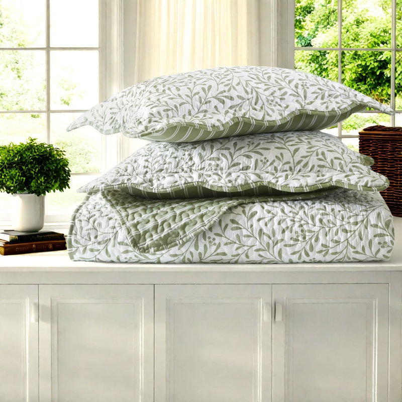 Elegant Sage Green Bedding Sets, Polyester King Size Comforter For Home