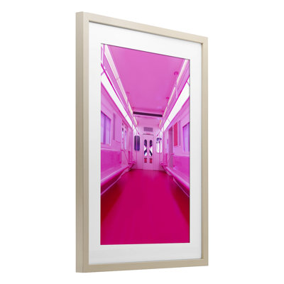 «Futuristic Pink Tone Subway», reproduction imprimée sous verre, design par Lish Creative
