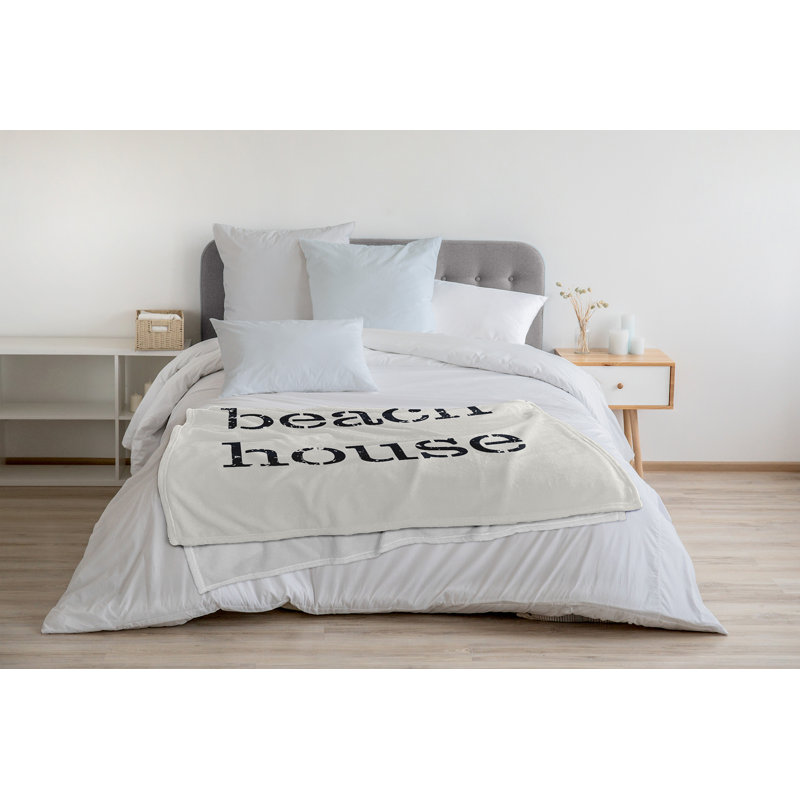 Beach Vacation Fleece Throw Blanket, 60" W x 80" L, White