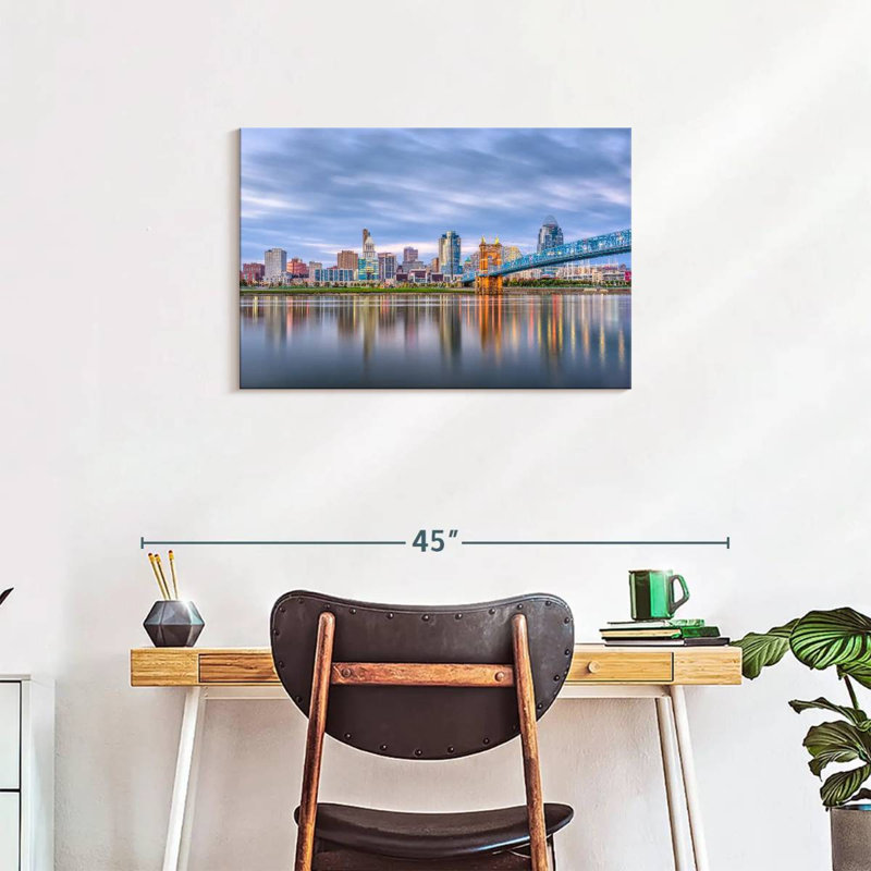 Nicci Cincinnati River Skyline, 20" H x 30" W