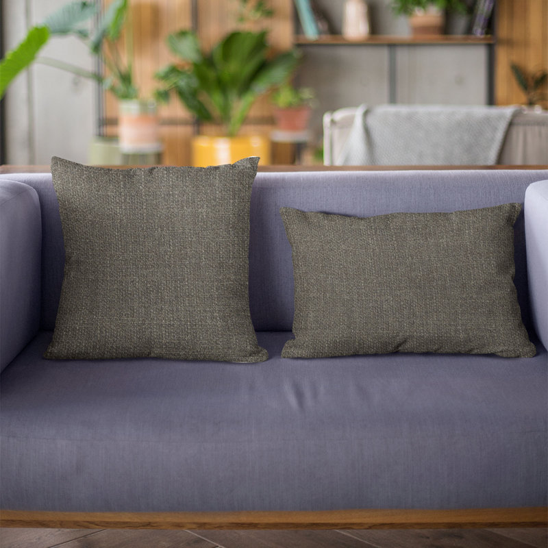 Plutus mural texturé uni, avec tissage ouvert. Coussin Luxury, 20 po x 36 po, Mascara