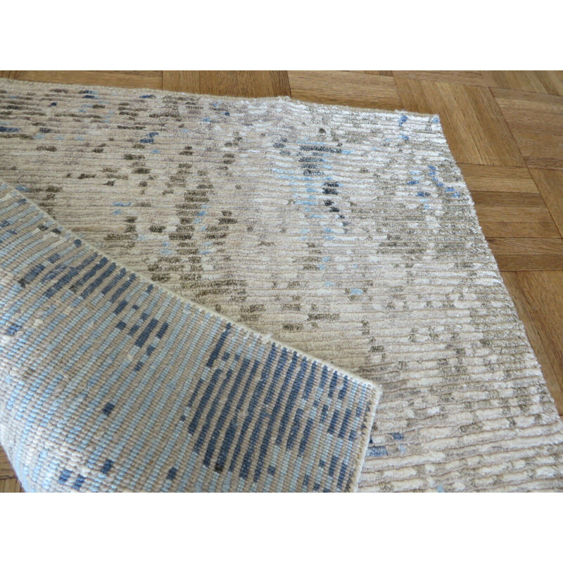Tapis de zone en laine carrée 2 pi ivoire/bleu noué la à la main one-of-kind Kayleen