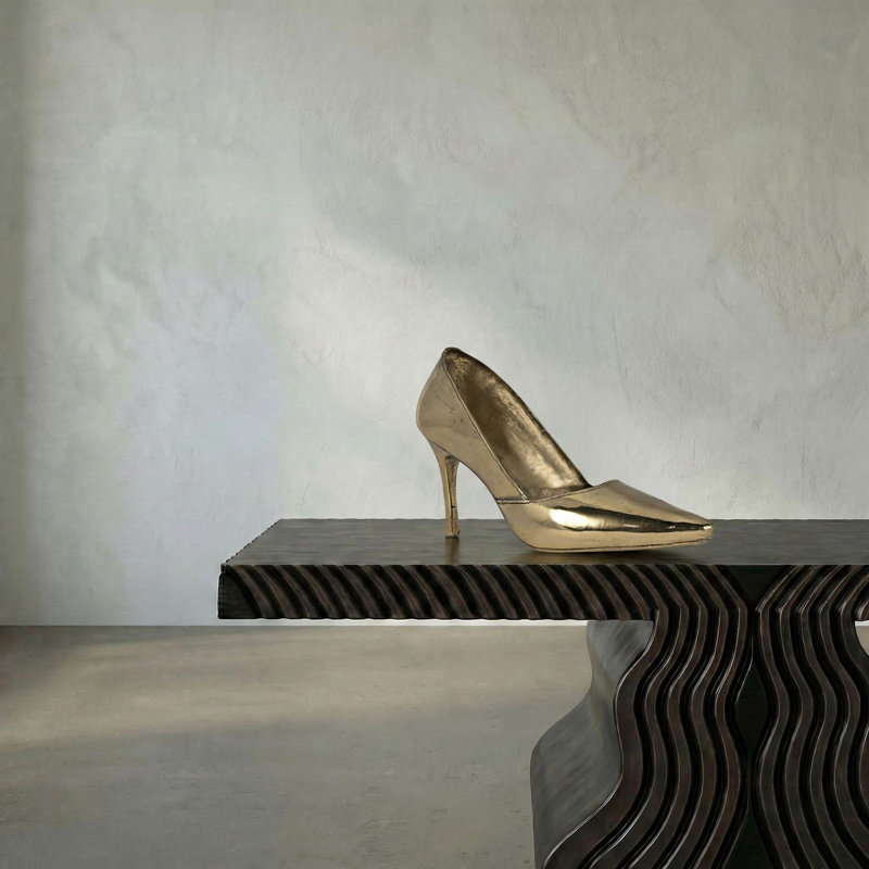 Heel Sculpture