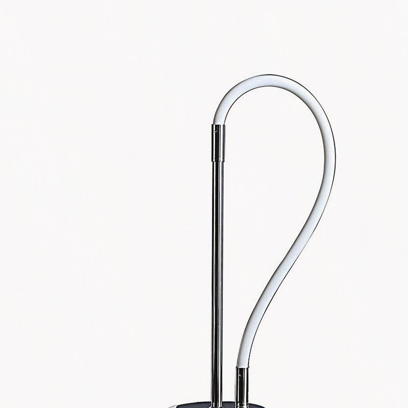 Lampe de table contemporaine 20,25 po en tube à DEL Elastilight avec extrémité magnétique chromée argentée, Argent argent