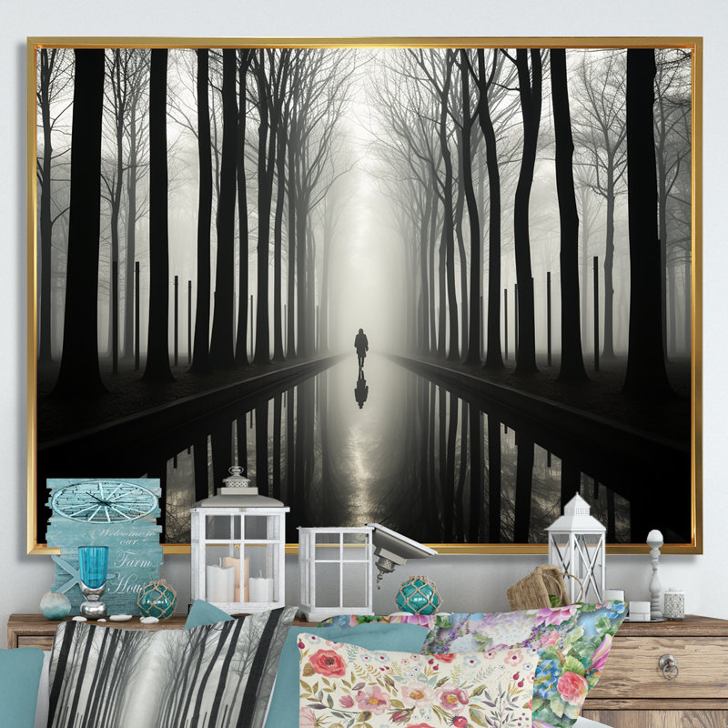 «Black and White Forest Silence», art mural encadré «Forest», H 16 po x l 32 po x P 1 po, Cadre flottant doré