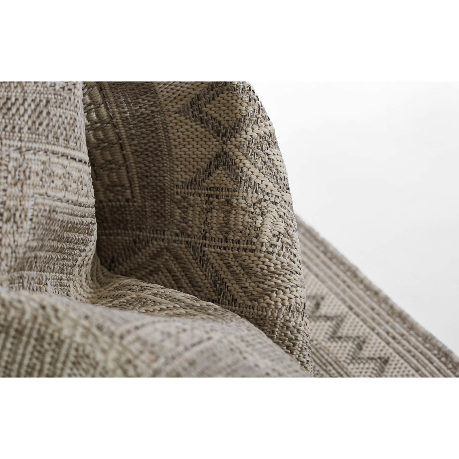 Pavia Gray Indoor/Outdoor Rug, Rectangle 2' x 3'