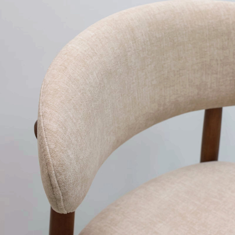 Chaise rembourrée en flanelle de chameau clair avec pieds en bois massif noyer, ensemble de 2 chaises sans accoudoirs pour la cuisine, le restaurant, le salon, la salle de réunion