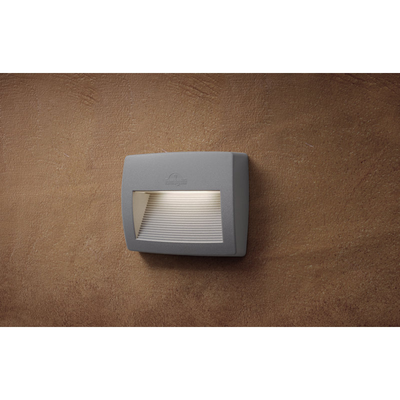 Resin Step Light, Gray