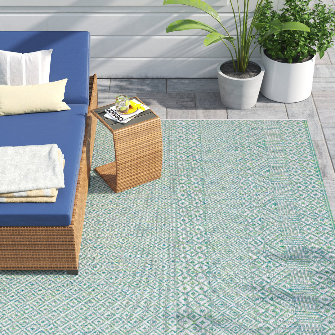 Elio Geometric Green Indoor / Outdoor Area Rug Freeport Park® Rug 