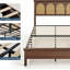 Structure de lit double avec tête de lit en rotin, tablette de rangement, rangement sous le lit et lattes silencieuses-129489431