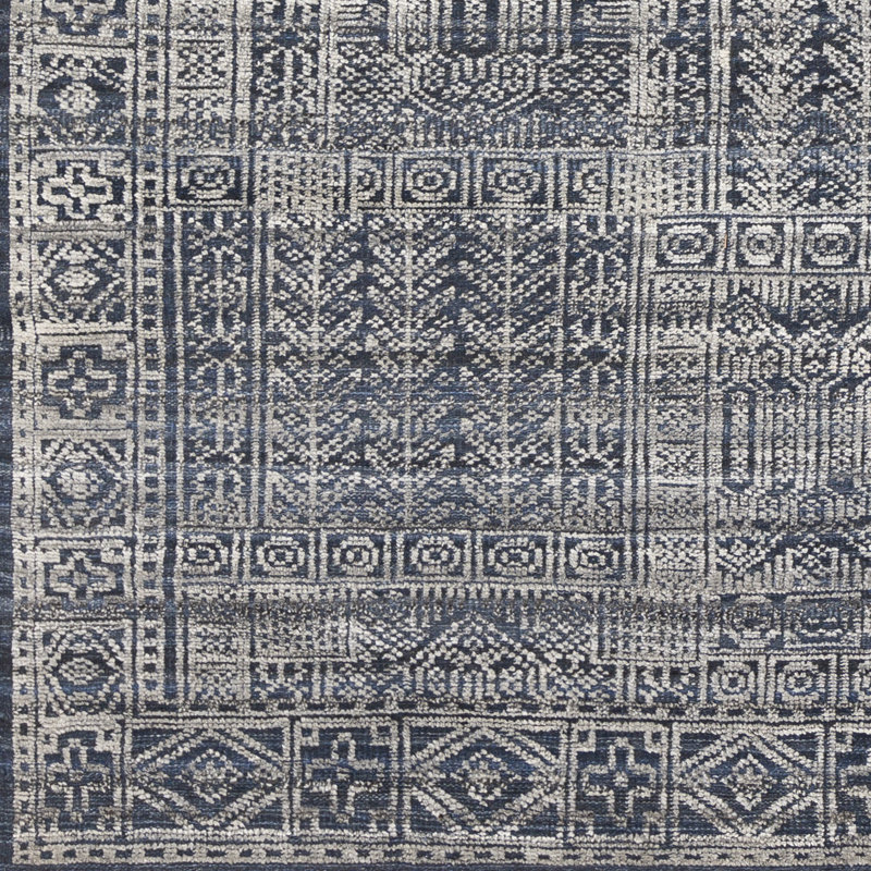 Tapis traditionnel bleu foncé / encre / argenté Indrakumar, Rectangle 6 pi x 9 pi