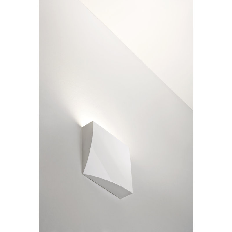 Lembo Aluminium LED Flush Mounted Sconce, Matt White