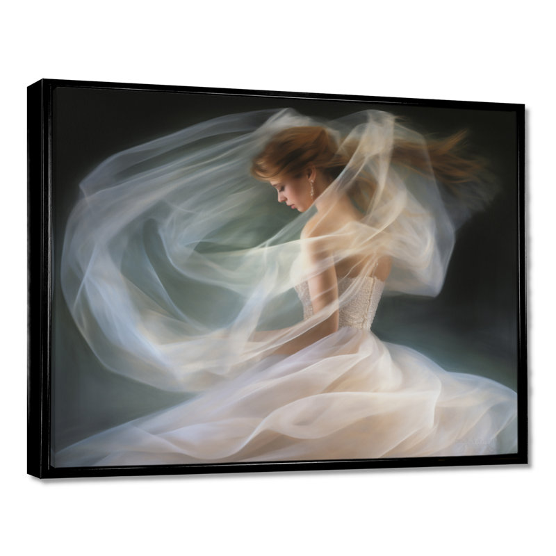 «Ephemeral Dancer In Silk Grace», danseur d'art mural, H 12 po x l 20 po x P 1 po, Toile avec cadre flottant noir