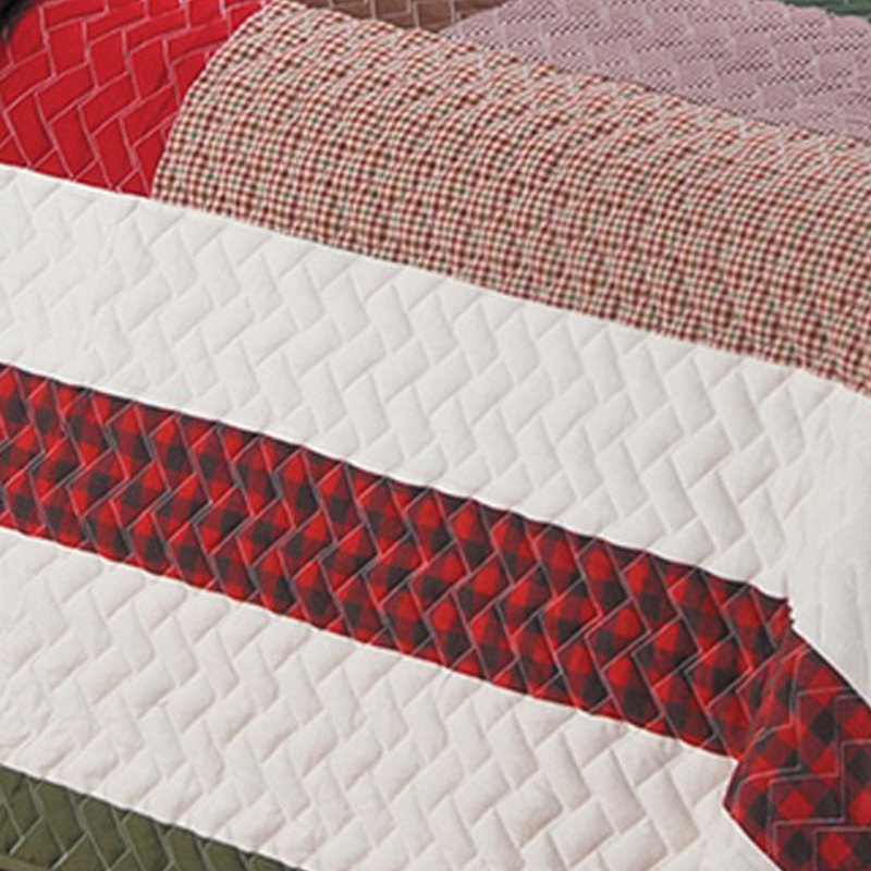 Briar Red Cotton Reversible Quilt
