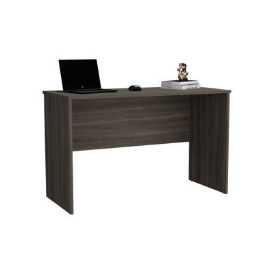 47" White Computer Desk - Modern And Spacious Workspace For Bedroom Office Use
