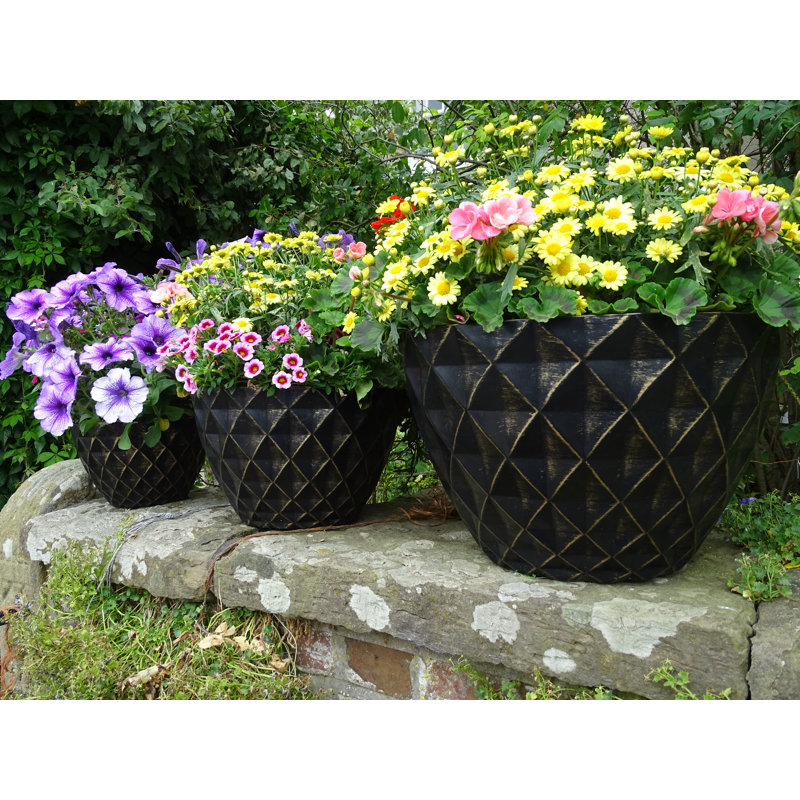 Vermehr Pot Planter, Black/Gold, 20.5cm H x 33cm W x 33cm D
