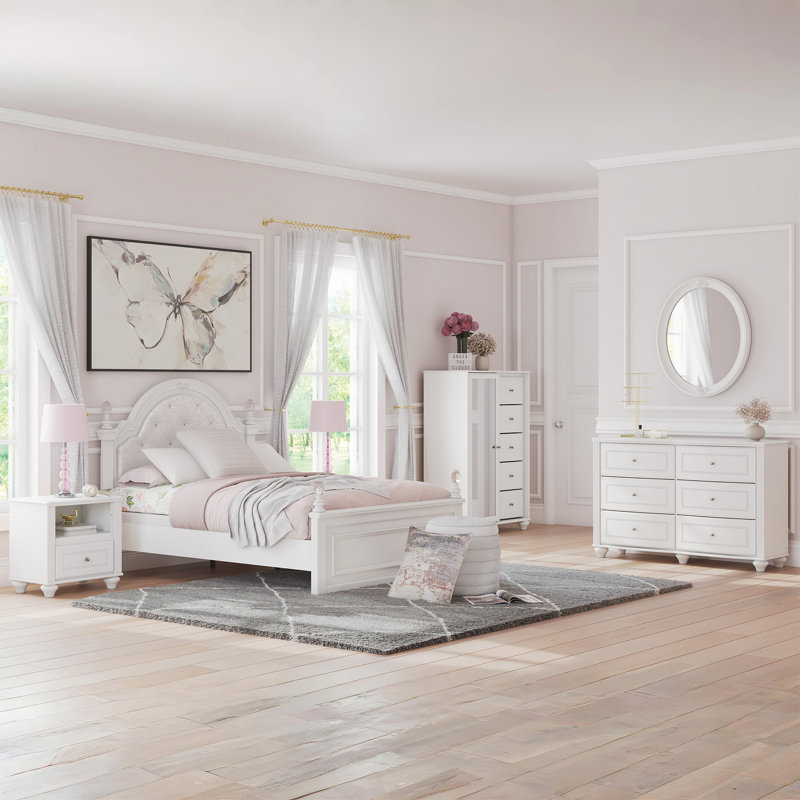 Diellza Dressing Chest