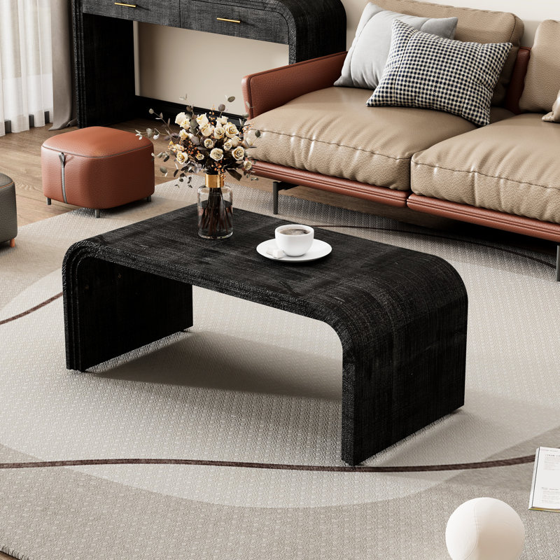Table basse minimaliste avec un design Art déco incurvé pour le salon ou la salle à manger, Noir antique