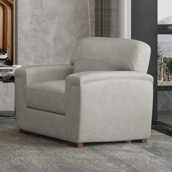 Erick Chair