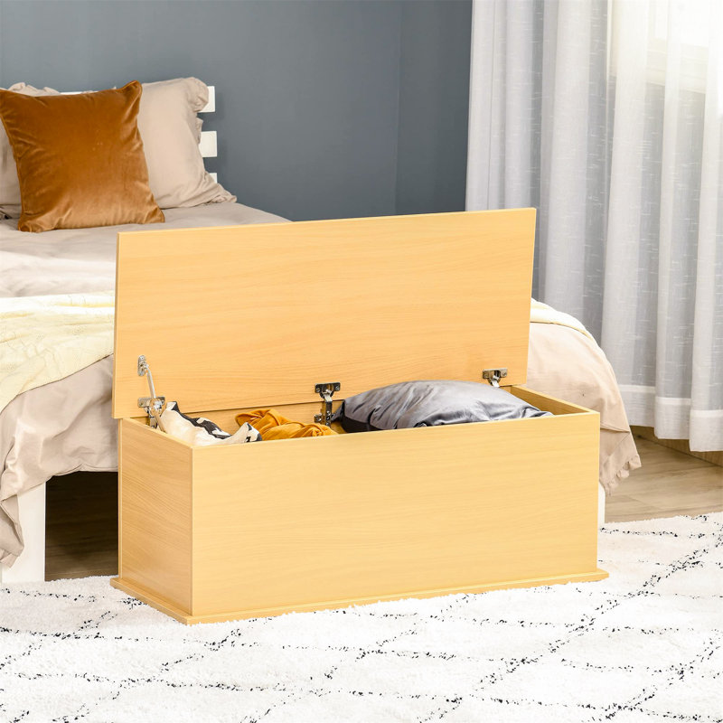 Kyaire Blanket Chest, Yellow
