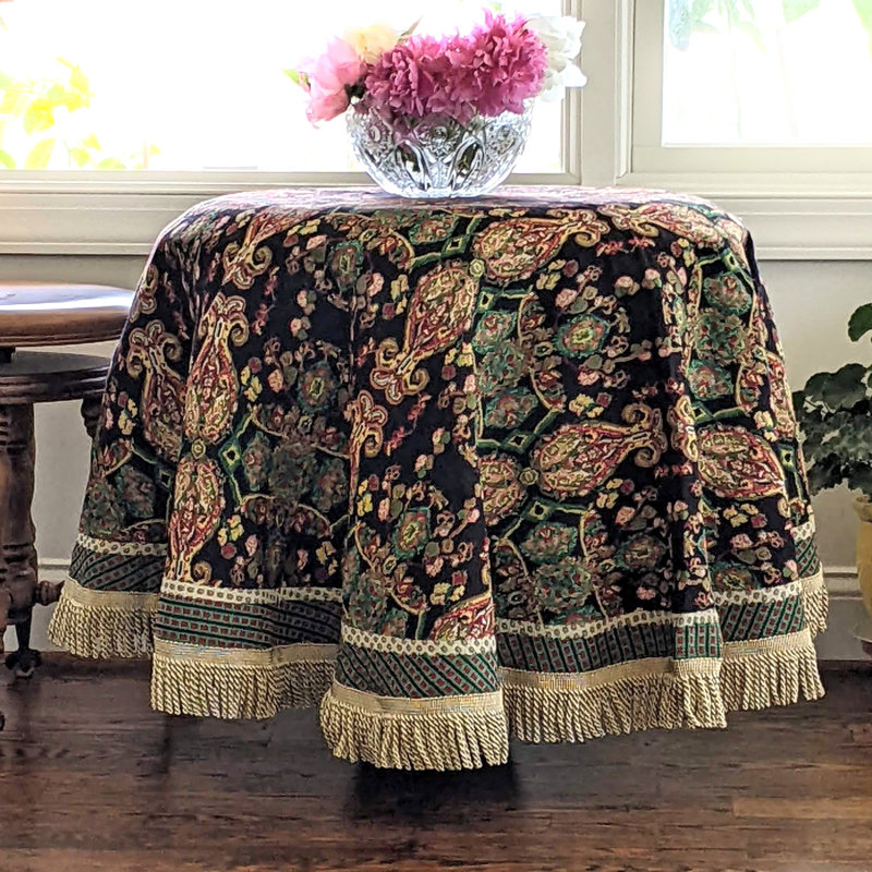 Jacquella Paisley Cotton Blend Tablecloth, 57" Round