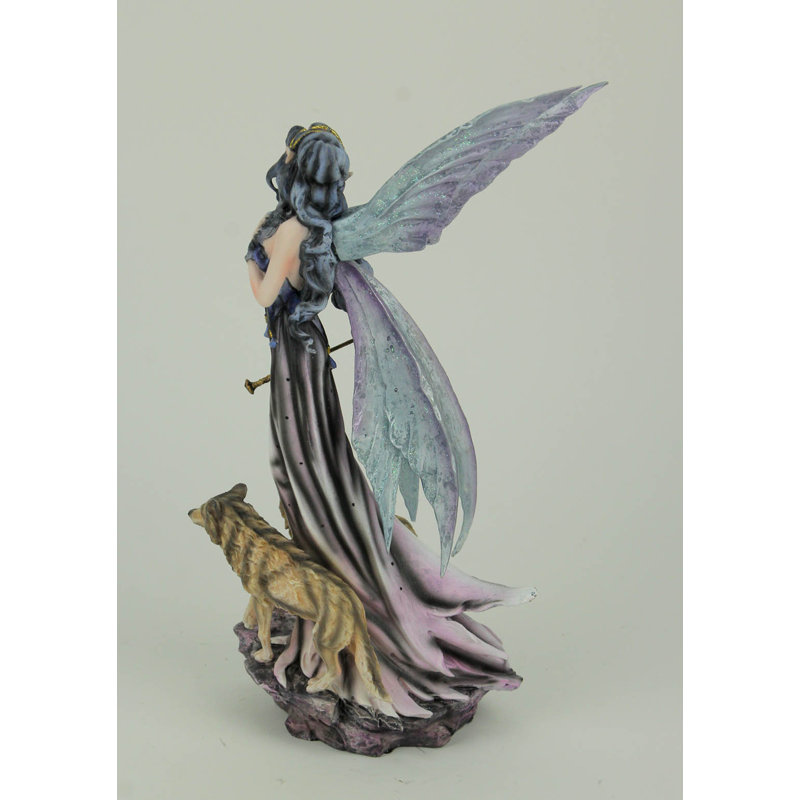 Statuette de table en résine représentant une fée bleue fantastique et deux loups jumeaux, peinte à la main, 26,7 cm de haut.