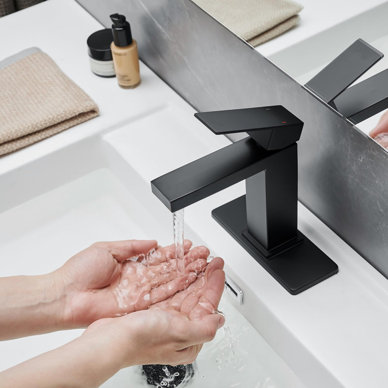 Single Handle Brass Bathroom Sink Faucet, Black