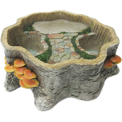 Banel Figurines & Sculptures