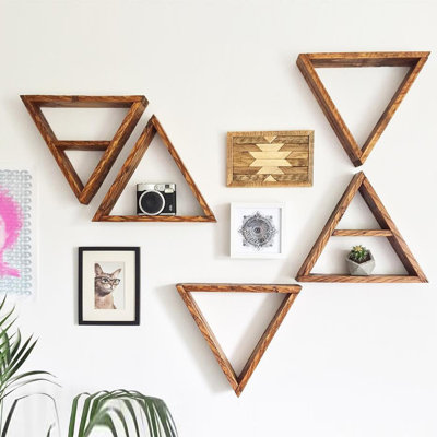 7 Piece Triangle Solid Wood Floating Shelf