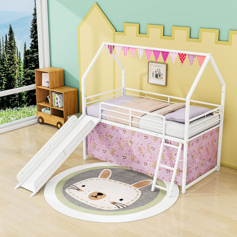 Lit mezzanine simple avec glissade et accessoires ludiques, Blanc / rose