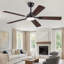 Ventilateur de plafond noir moderne à 5 pales de 52 po avec ensemble d'éclairage et télécommande pour chambre à coucher / salon Cissline