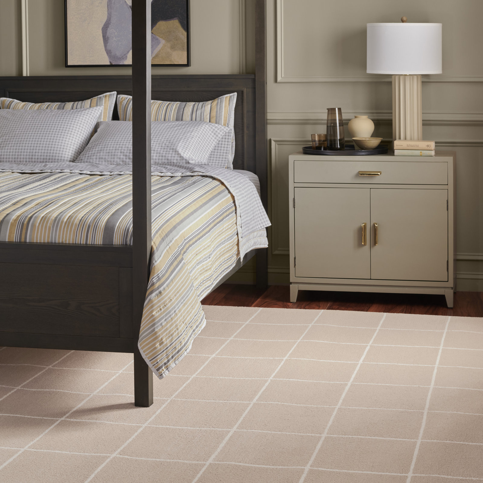 Beige Ivory Hand-Tufted Wool Rug, Rectangle 8' x 10'