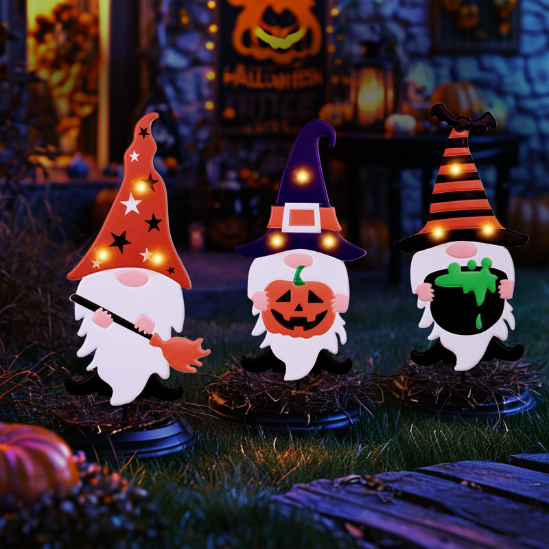 Ensemble de 3 piquets de gnome d'Halloween avec lumières DEL